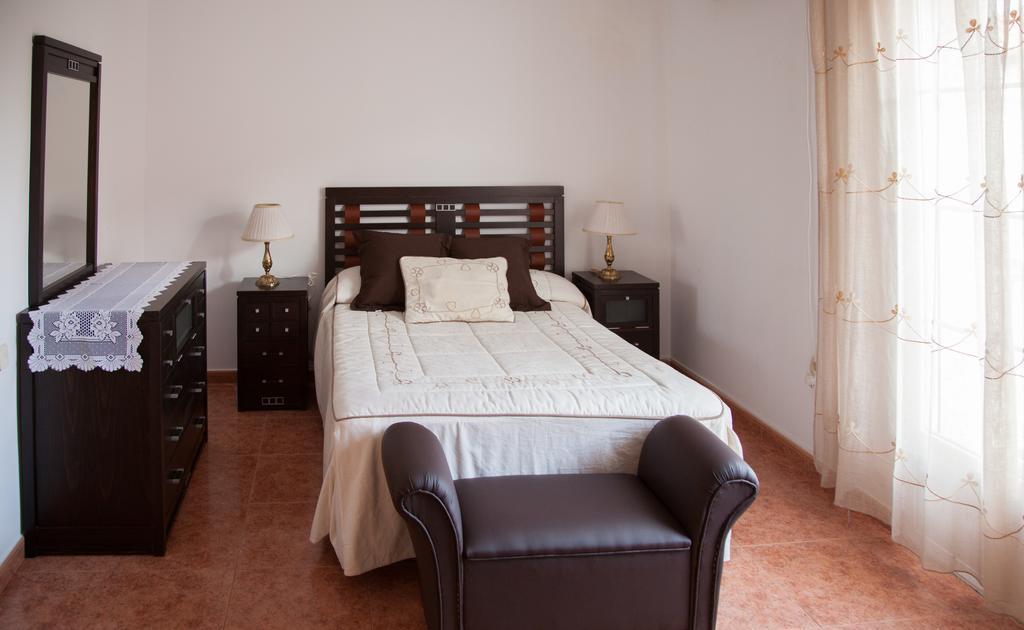 Casa Rural Marchena Navahermosa  ภายนอก รูปภาพ